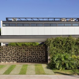 cornetta arquitetura, casas minimalistas, casas, industrializadas, pre fabricadas, concreto aparente, estrutura metalica, fachada, sobrado