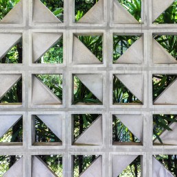 cornetta arquitetura, casas minimalistas, casas, industrializadas, pre fabricadas, concreto aparente, estrutura metalica, cobogó, modernista, concreto aparente, cimento