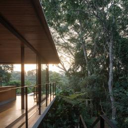 cornetta arquitetura, projeto, casa, campo, madeira, concreto aparente, natureza, mata, floresta, bosque